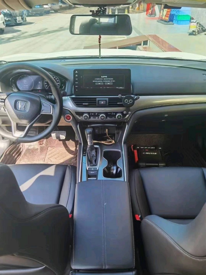 广州22年本田雅阁6