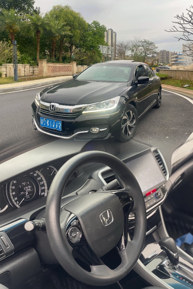 广州17年本田雅阁2