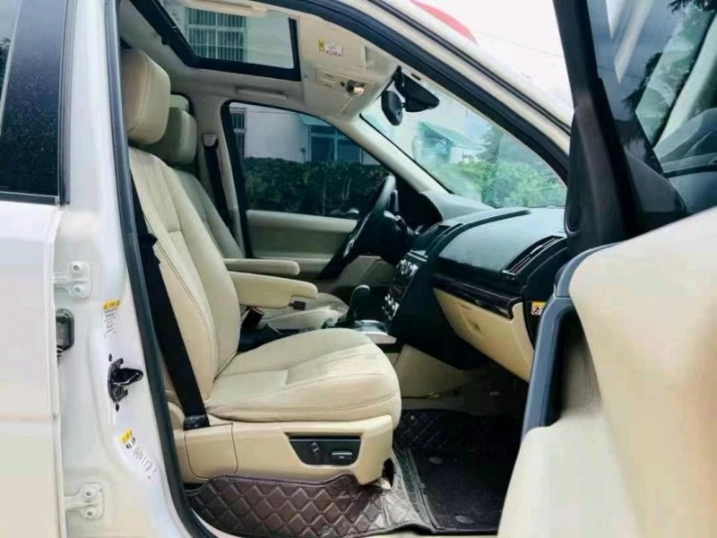 烟台15年路虎神行者5