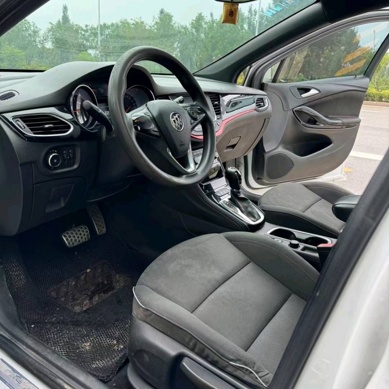 枣庄17年别克威朗4