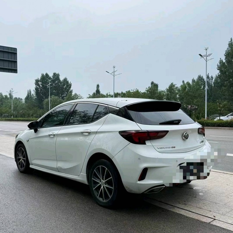 枣庄17年别克威朗9