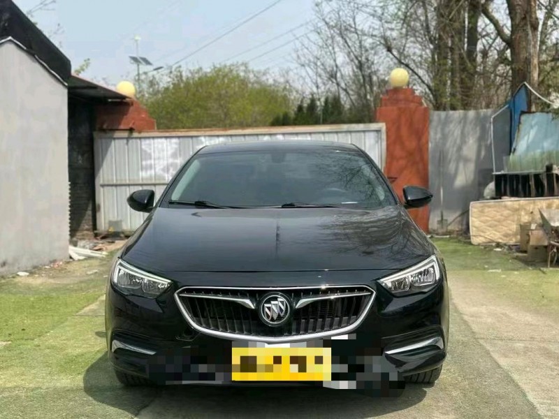 青岛20年别克君威1