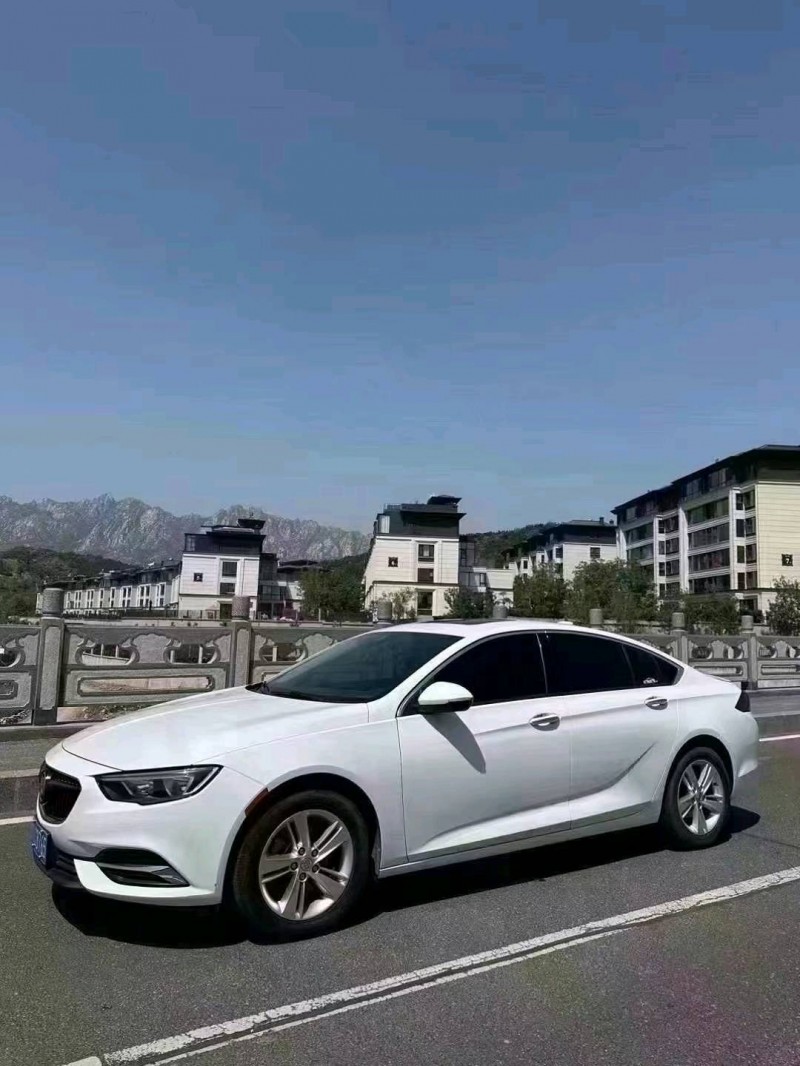 青岛19年别克君威3