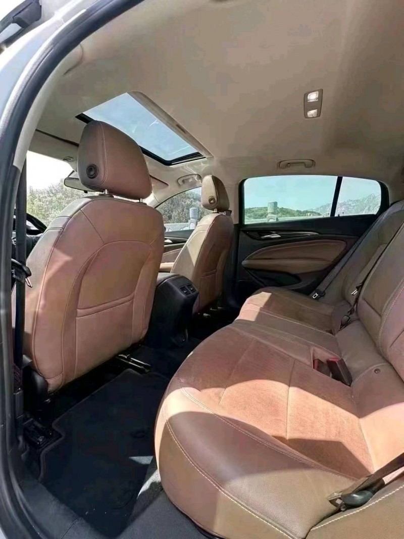 青岛19年别克君威6