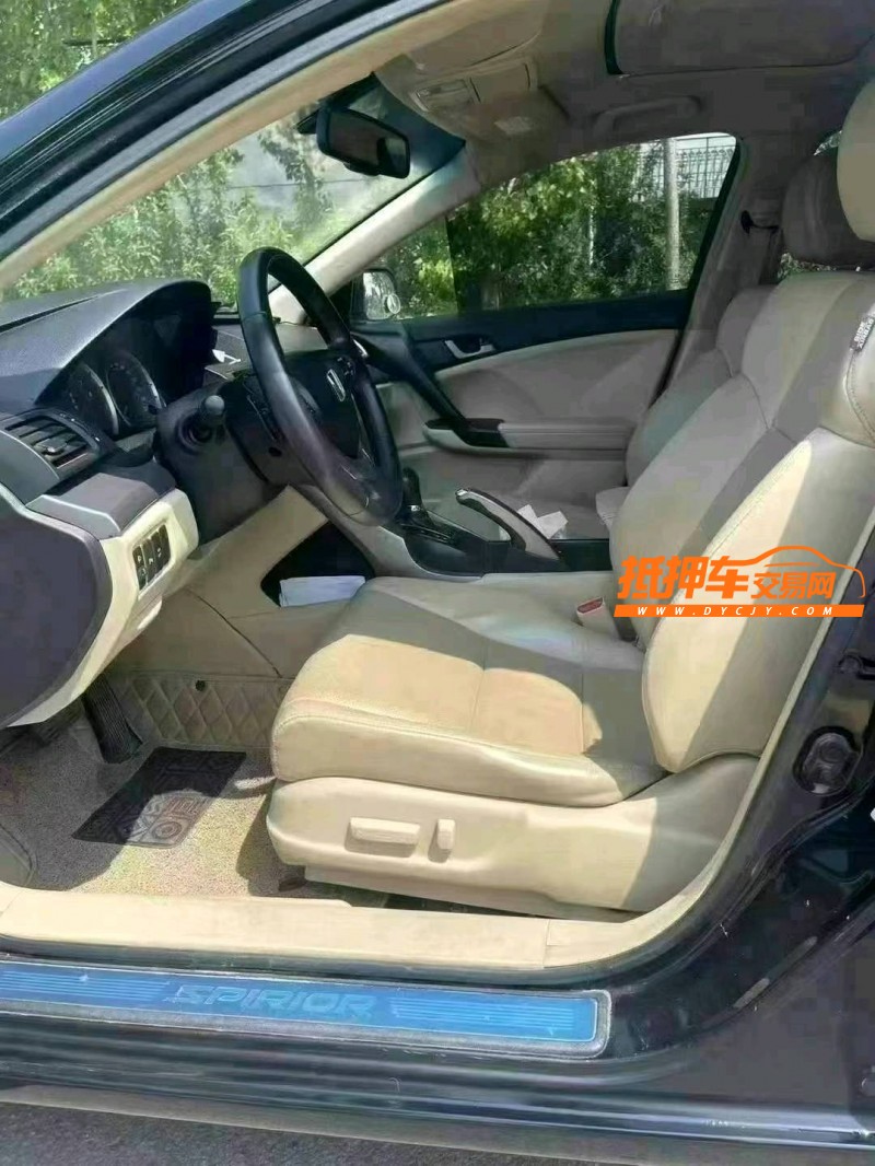 临沂13年本田思铂睿4