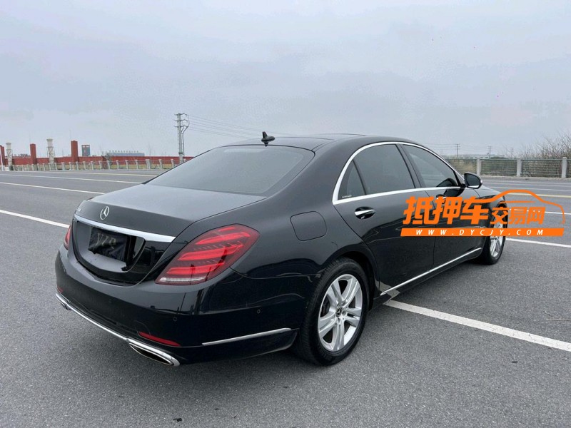 盐城19年奔驰S8
