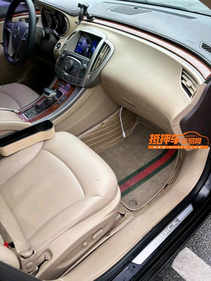 宿迁13年别克君越4