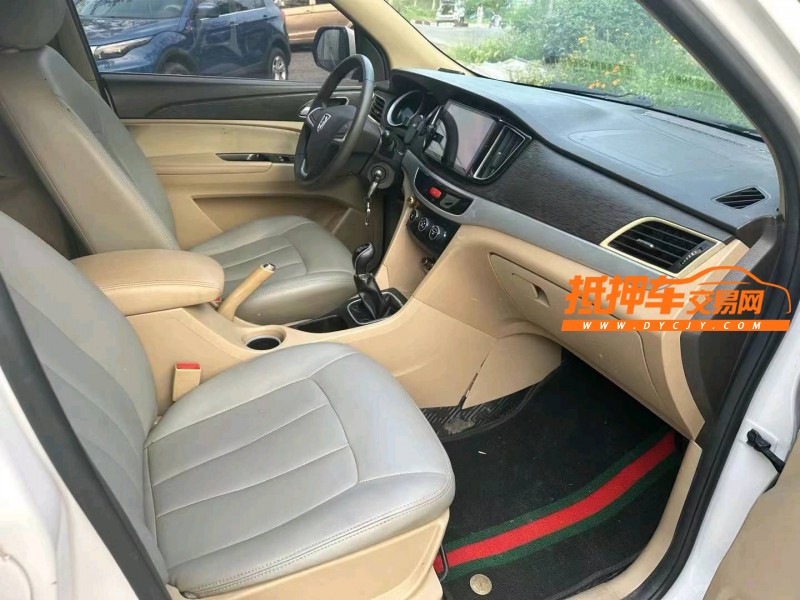 徐州17年寶駿7308
