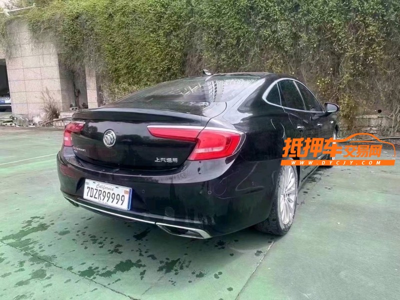 重庆17年别克君越4