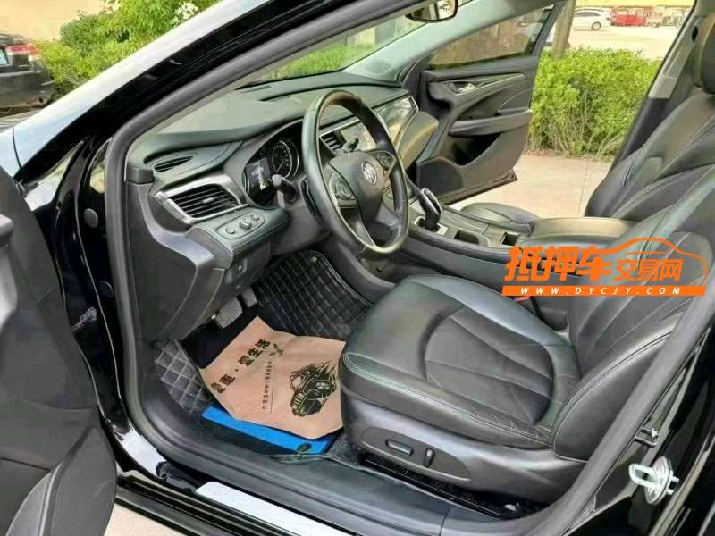 徐州22年别克君越5