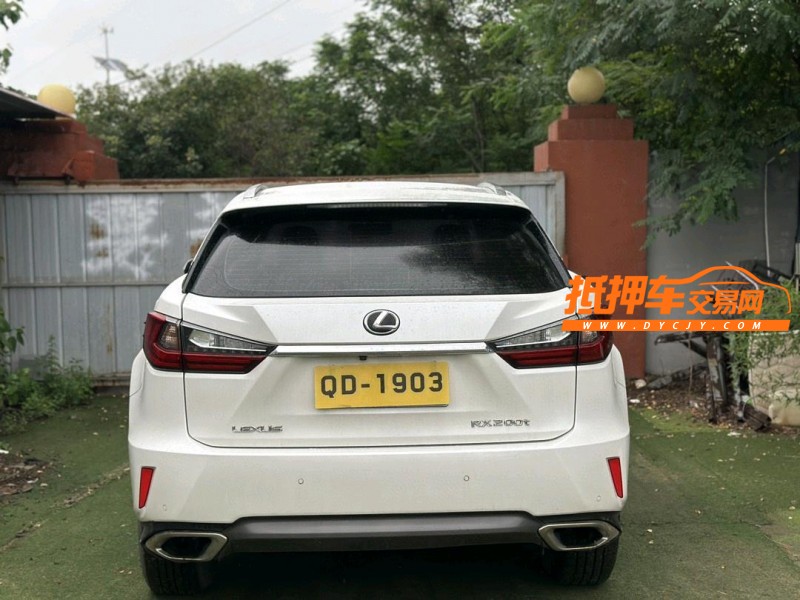 青岛17年雷克萨斯RX8