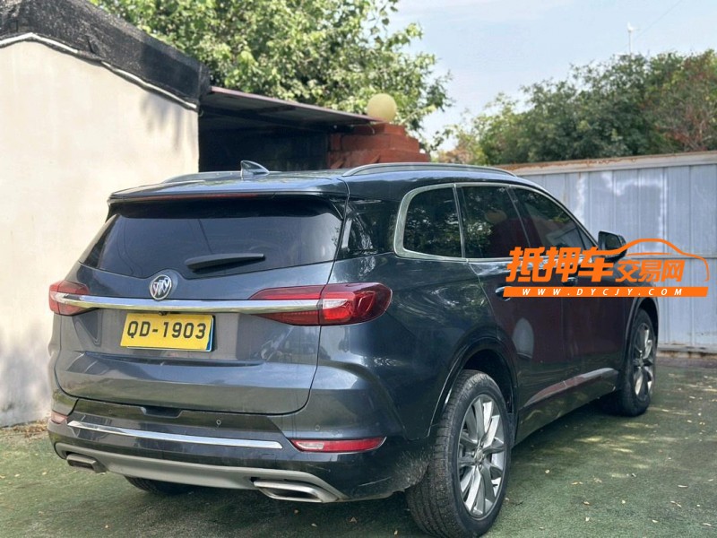 青岛20年别克昂科旗7