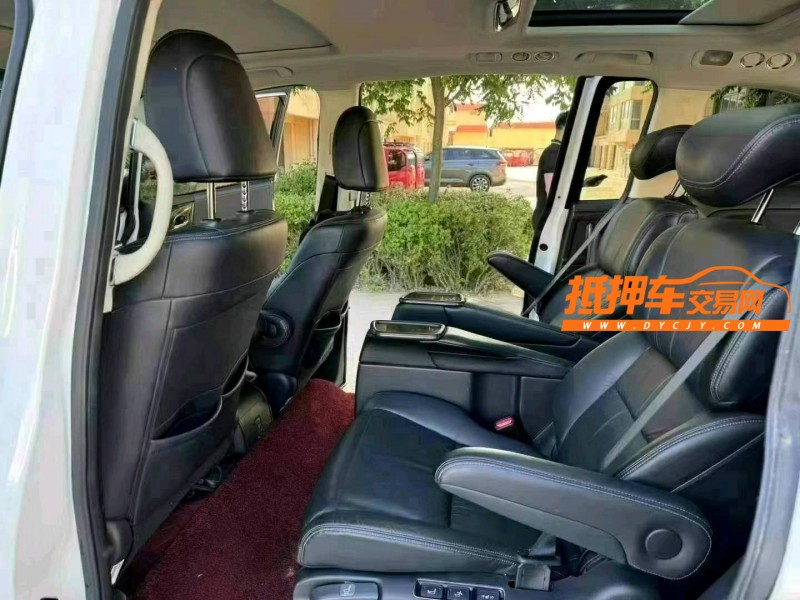 徐州18年本田艾力绅8