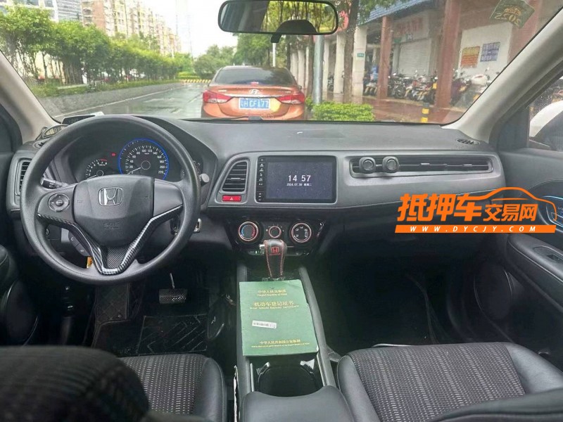 东莞15年本田缤智3