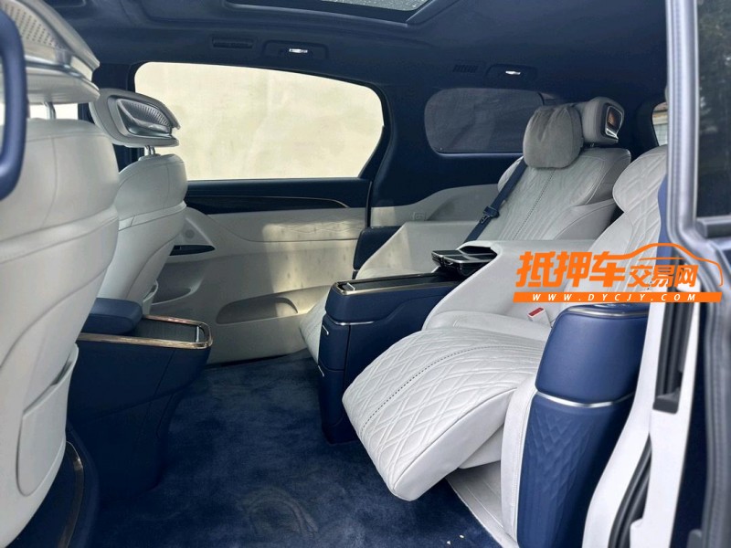 青岛21年别克GL85