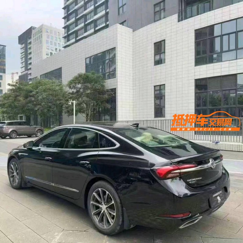 佛山20年别克君越8