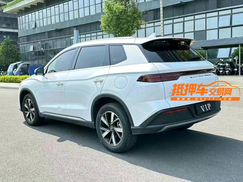 东莞23年比亚迪宋8