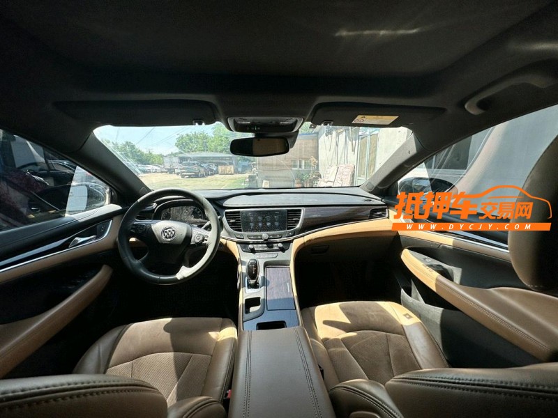 青岛17年别克君越5