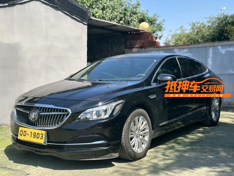 青岛17年别克君越6