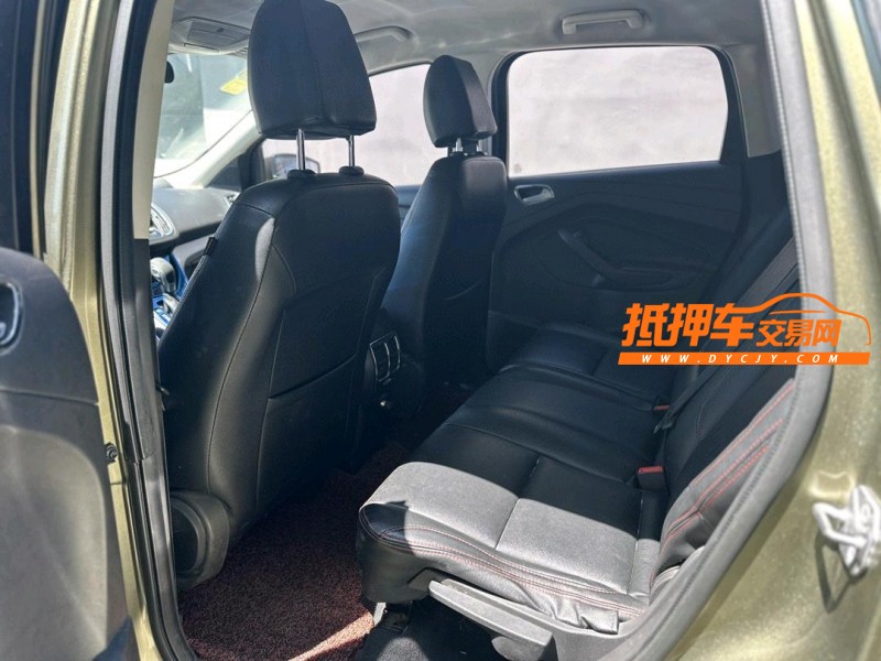 青岛15年福特翼虎5