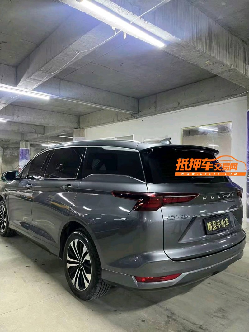 平涼23年五菱汽車凱捷9