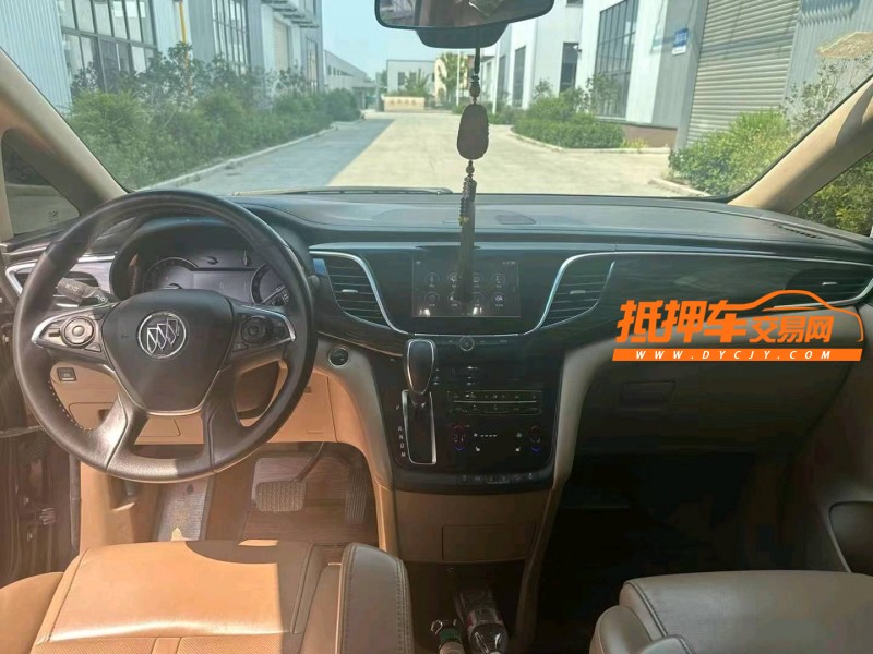 徐州17年别克GL84