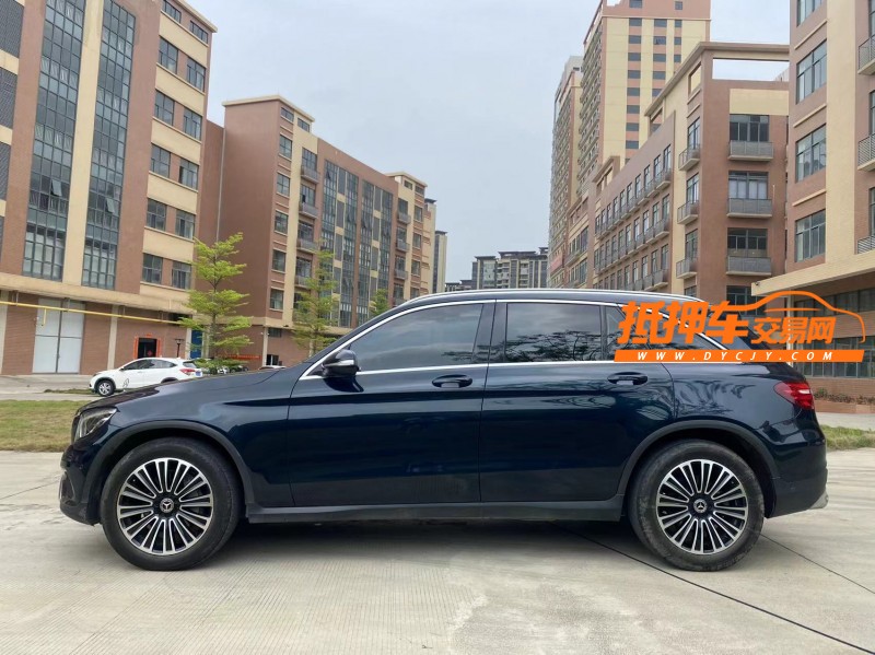 江门19年奔驰GLC4