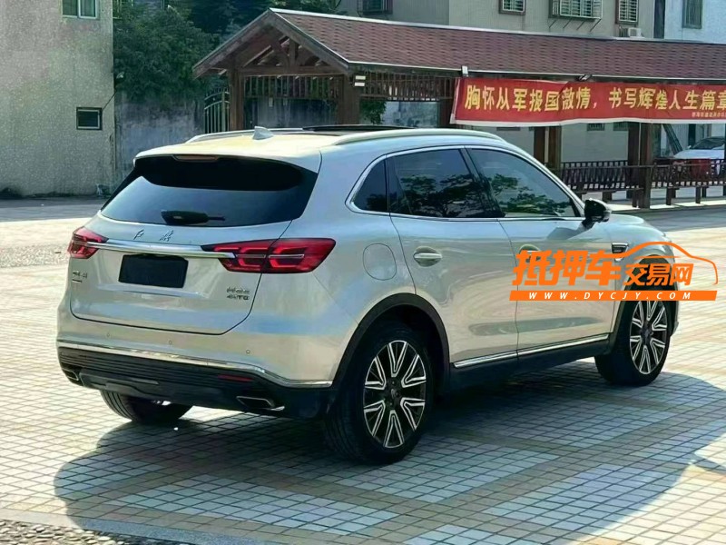 汕头22年红旗HS55