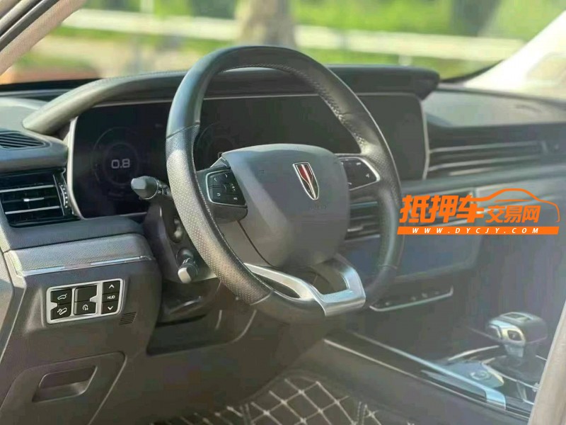 汕头22年红旗HS57