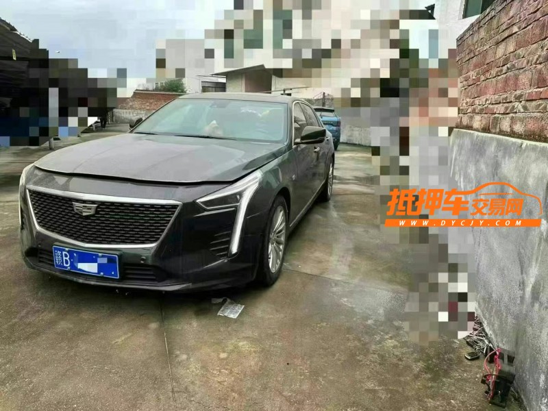 萍鄉20年凱迪拉克CT62