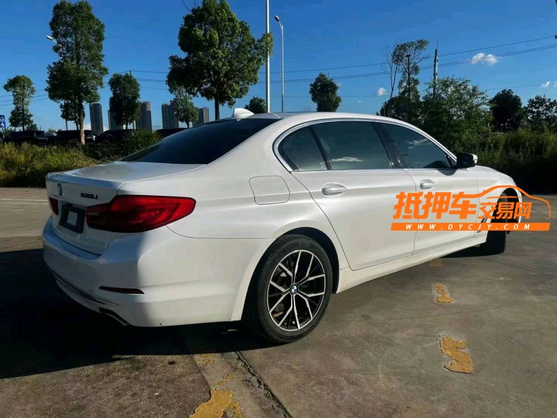 邵阳19年宝马5系4
