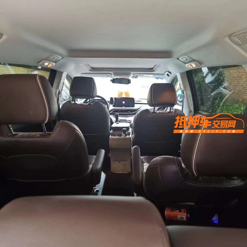 济宁21年别克GL85