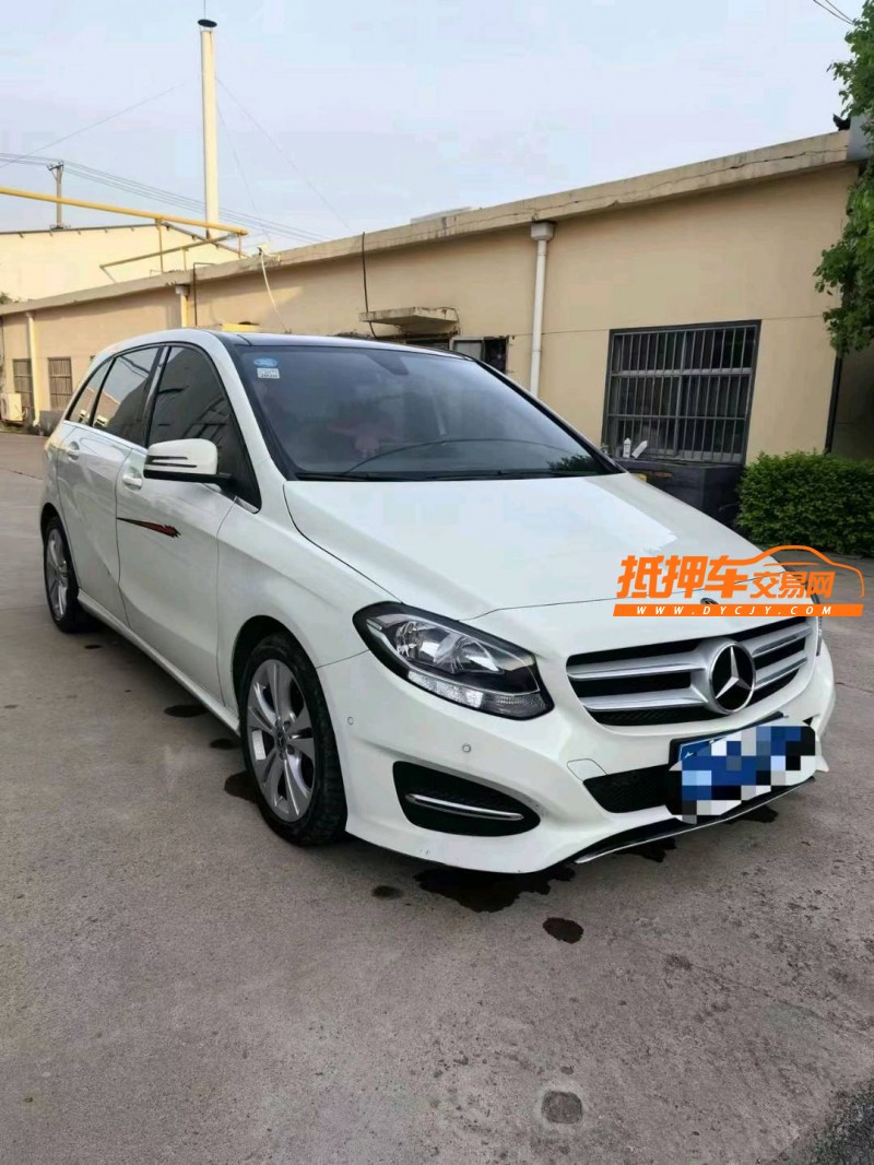 临沂18年奔驰B2