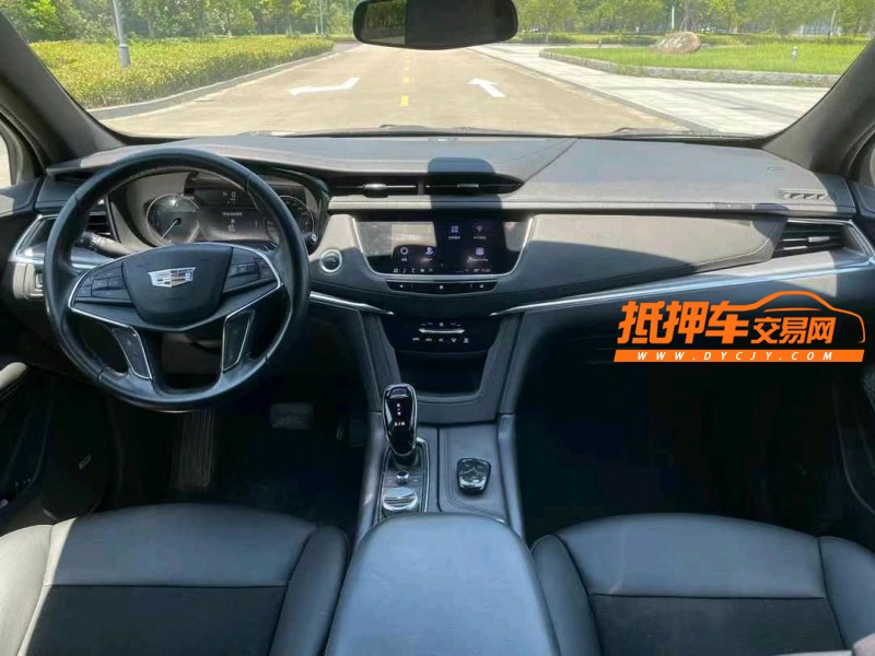 南通20年凱迪拉克XT58