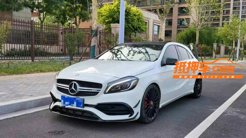 保定17年奔驰AMG3