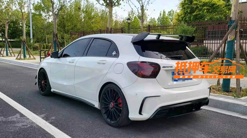 保定17年奔驰AMG4