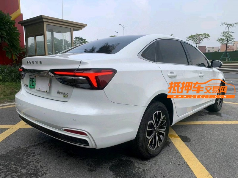 佛山22年榮威i64