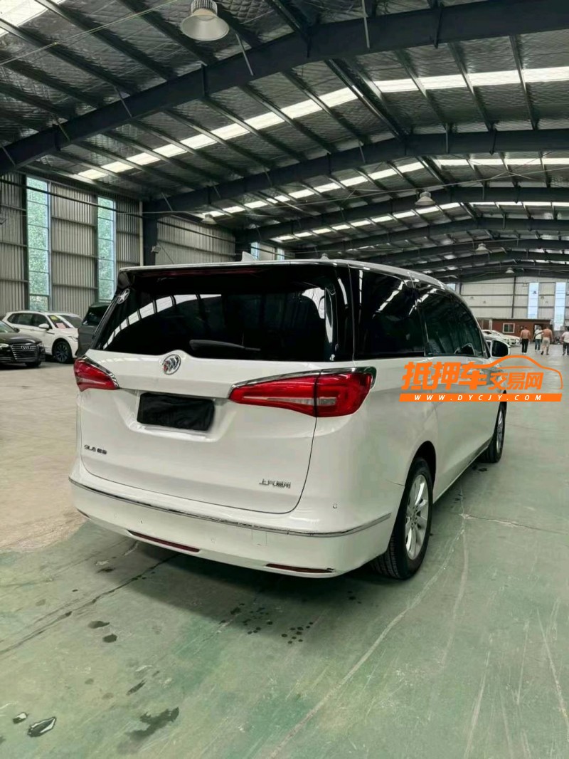 临沂17年别克GL84