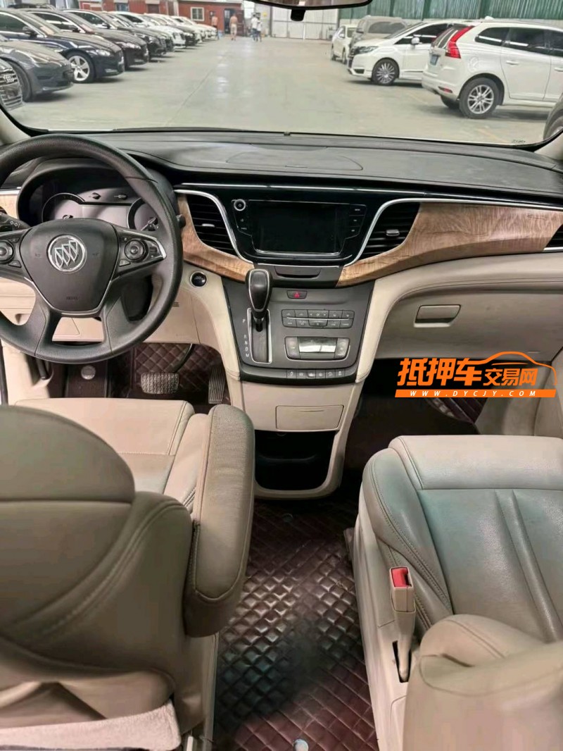 临沂17年别克GL86