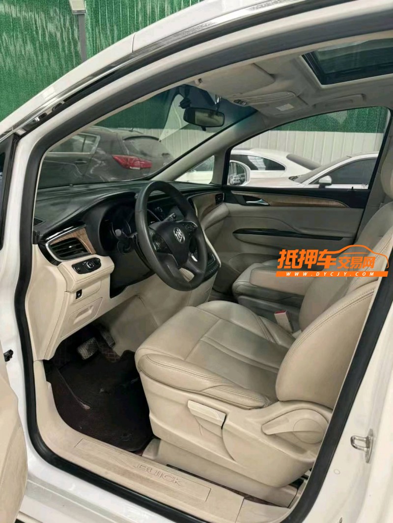 临沂17年别克GL89