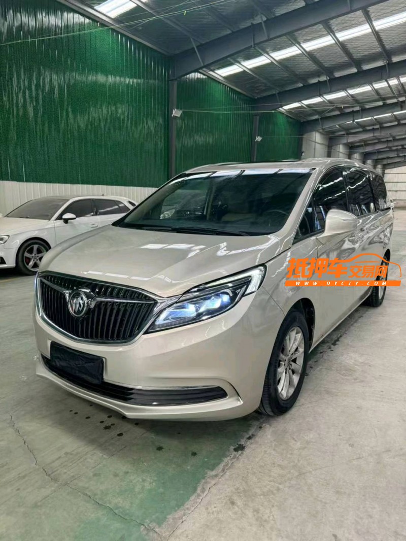 临沂18年别克GL82