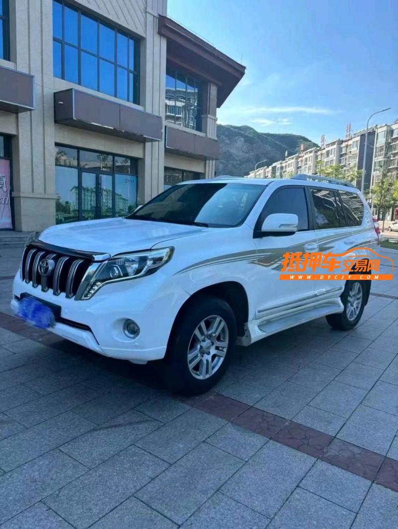 保定11年丰田普拉多2
