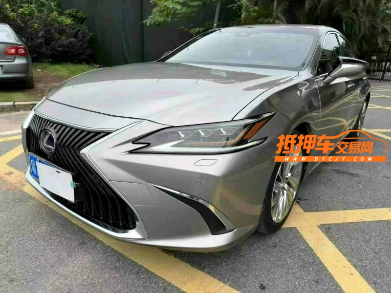 佛山19年雷克萨斯ES2