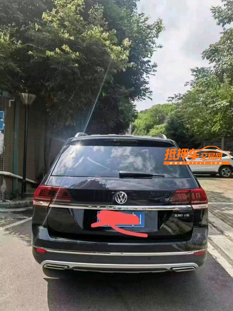 成都18年大众途昂6