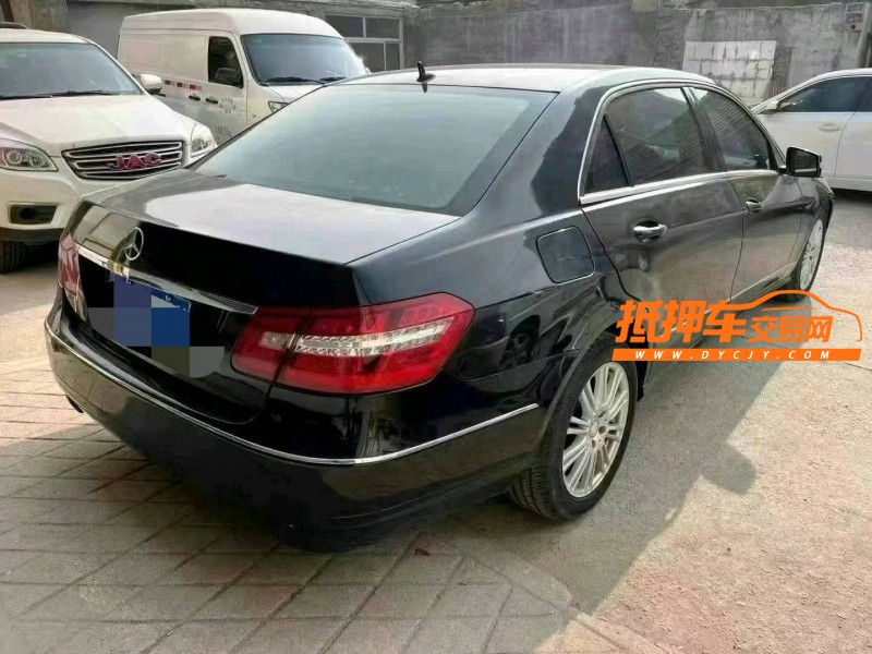 紹興14年奧迪Q75