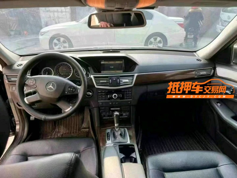 紹興14年奧迪Q79