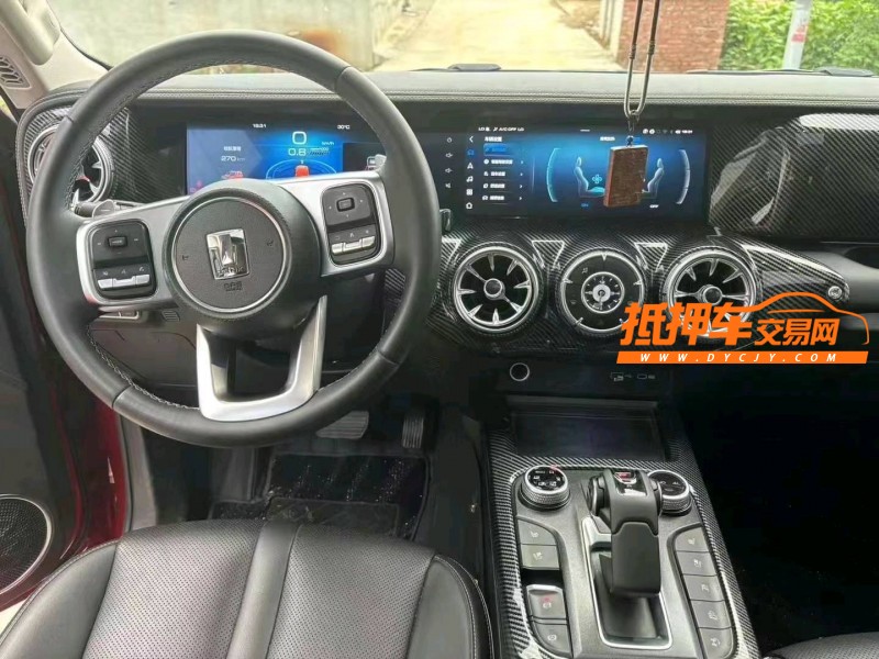 保定22年长城汽车坦克3005