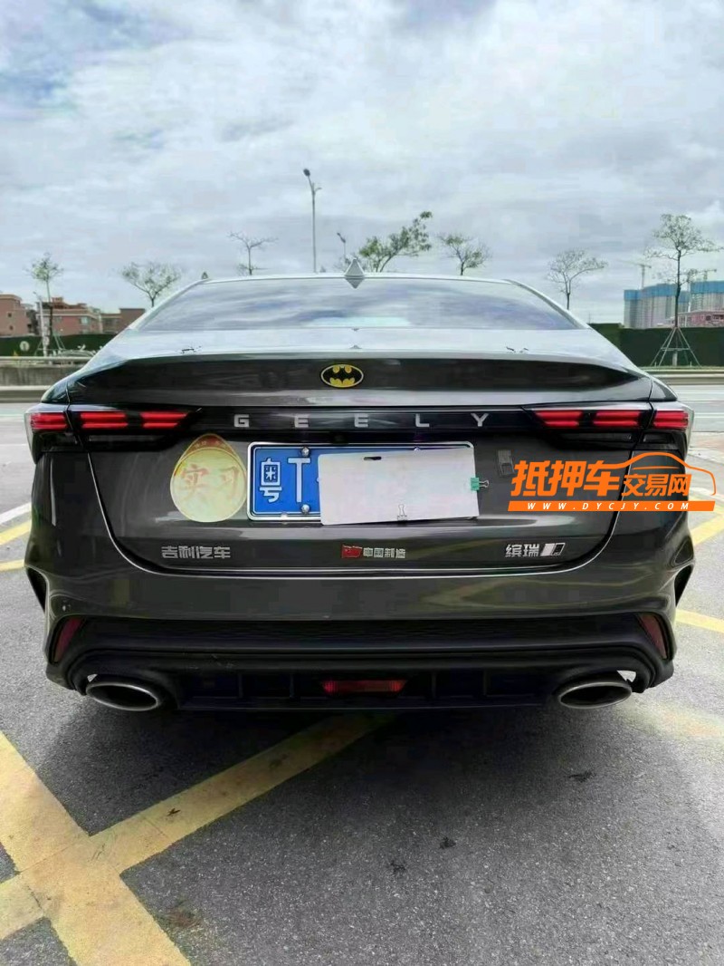 佛山23年吉利帝豪9