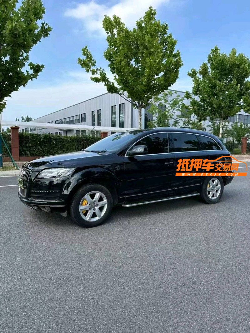 苏州10年奥迪Q76