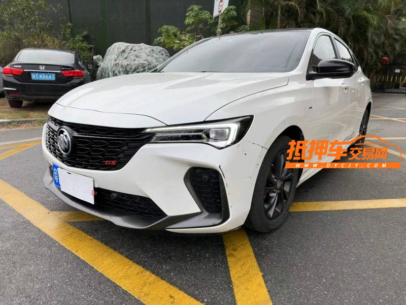 佛山22年别克威朗2